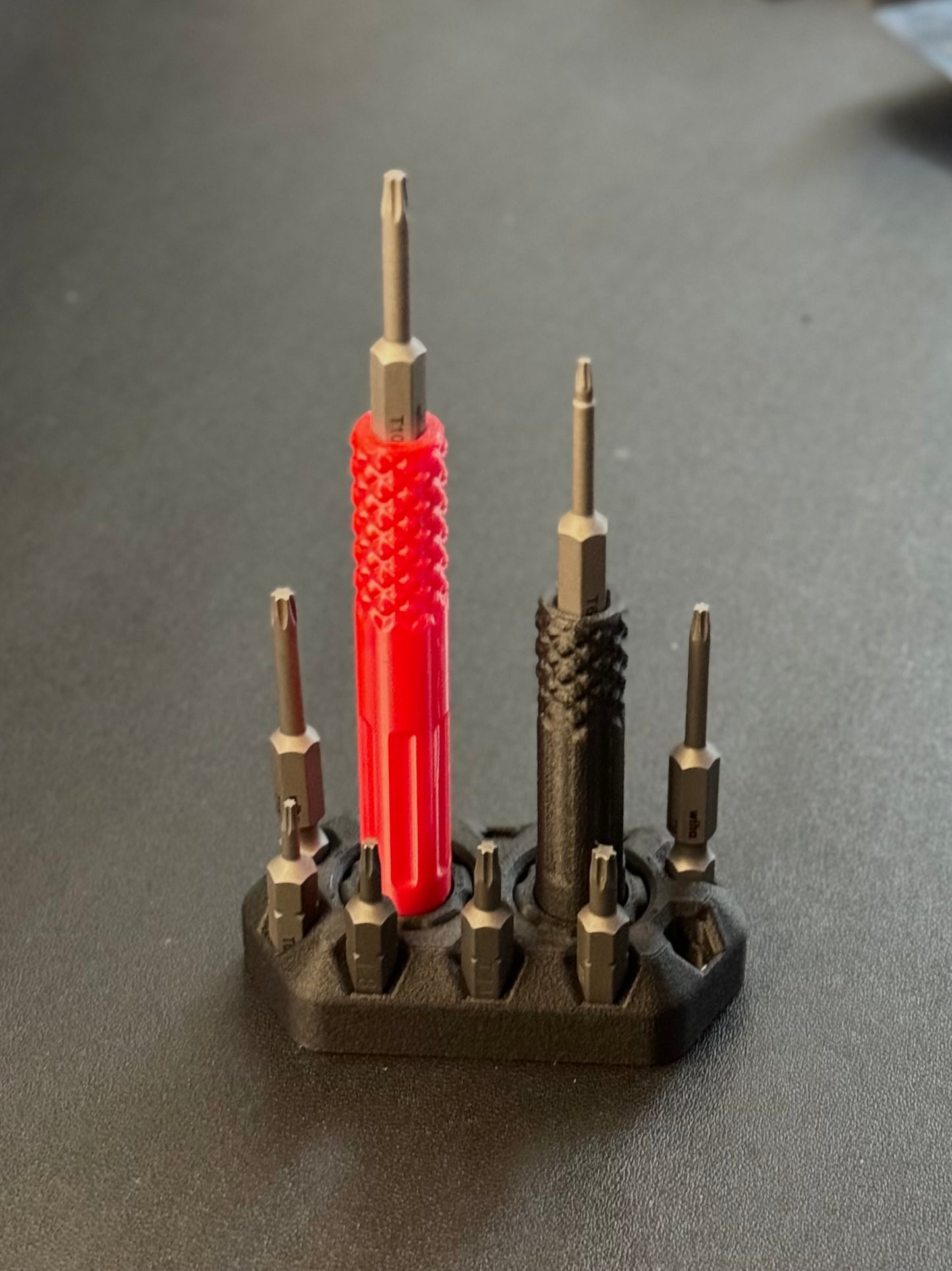 Desk Driver "Makers Kit" - Black/Red - PETG