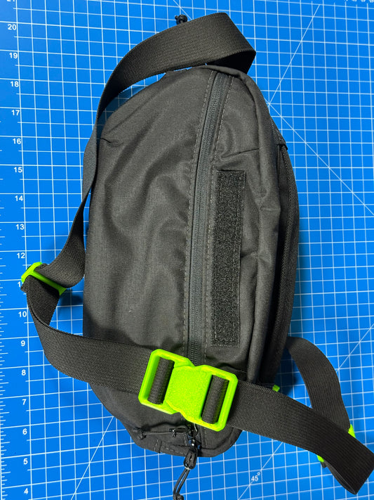 Güsling Black with Standard 1x6 Velcro + Toxic Base Hardware kit